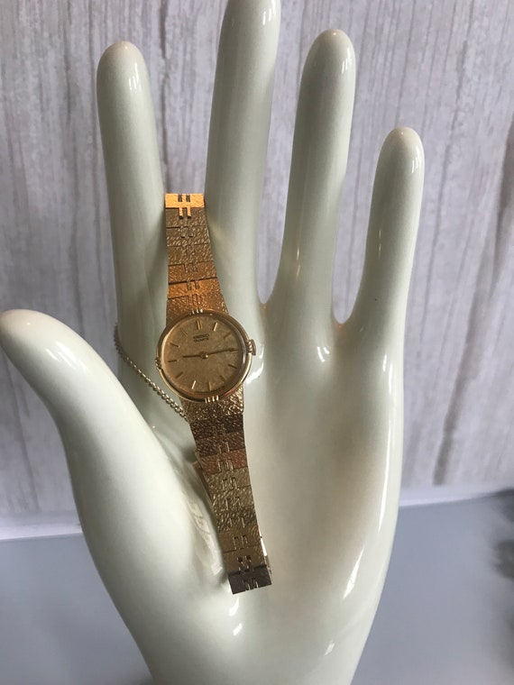 Vintage Seiko Ladies Gold Tone Cocktail Watch  140