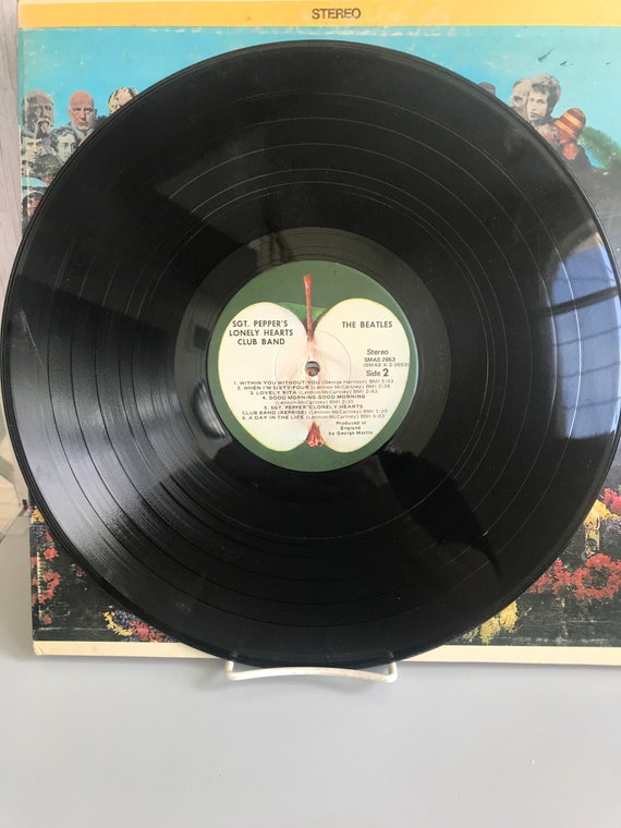 The Beatles- Sgt. Peppers Lonely Hearts Club Band Vintage Vinyl