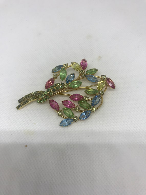 Vintage Rhinestone Brooch