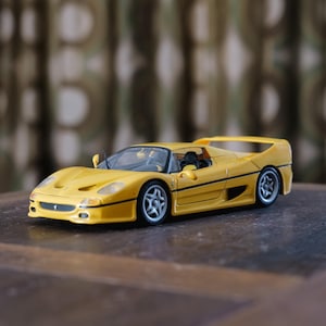 Miniatur Ferrari F50 von Maisto (1990er Jahre)