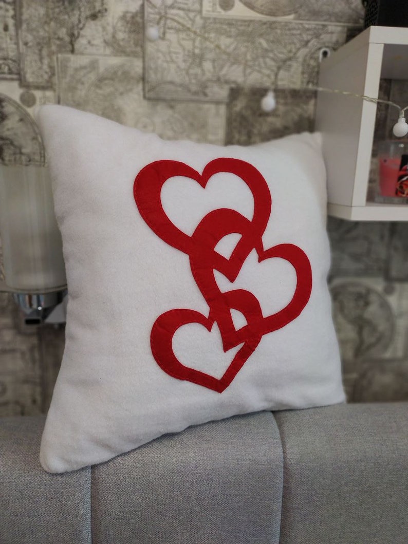 Handmade decorative pillow with a heart zdjęcie 3