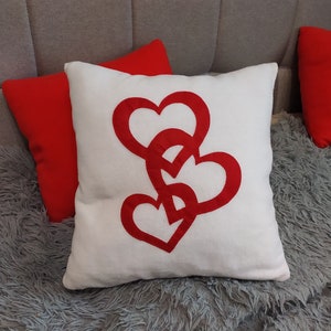 Handmade decorative pillow with a heart zdjęcie 7