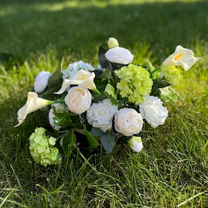 Green arrangement, faux roses in vase, floral centerpiece, faux white peony, floral arrangement, faux flowers in vase, weddings table decor
