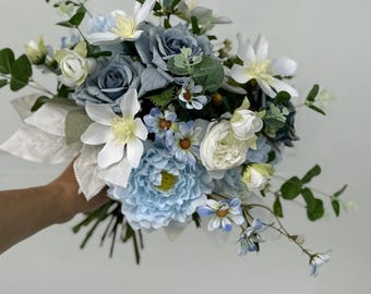 25 Rose Artificiali In Schiuma D-Seven – Bianche, Grigio Argento E Blu Reale, Con Stelo, Per Bouquet E Decorazioni