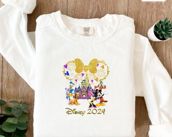 Minnie Head 2024 Sweatshirts, Disneyland Family Vacation, Family Disneyworld, Mickey Minnie Sweaters, Family Matching, Disneyland 2024