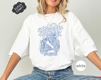 Flower Shirt, French Graphic Tee, La Vie en Fleur T0054