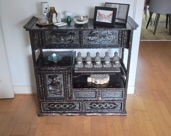 Japanese lacquer and mother of pearl cabinet