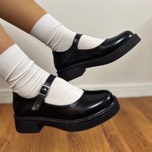Thick Heeled Shiny Patent Leather Mary Jane Shoes for Women, Chunky Mary Janes Platform Shoes, Low Heels Pumps, Patent Leather Buckle Flats