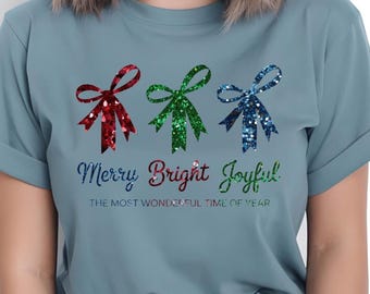 Camiseta alegre y alegre con lazos de purpurina falsa | Camiseta navideña brillante | Camiseta con estampado festivo de purpurina falsa, regalo para mujer