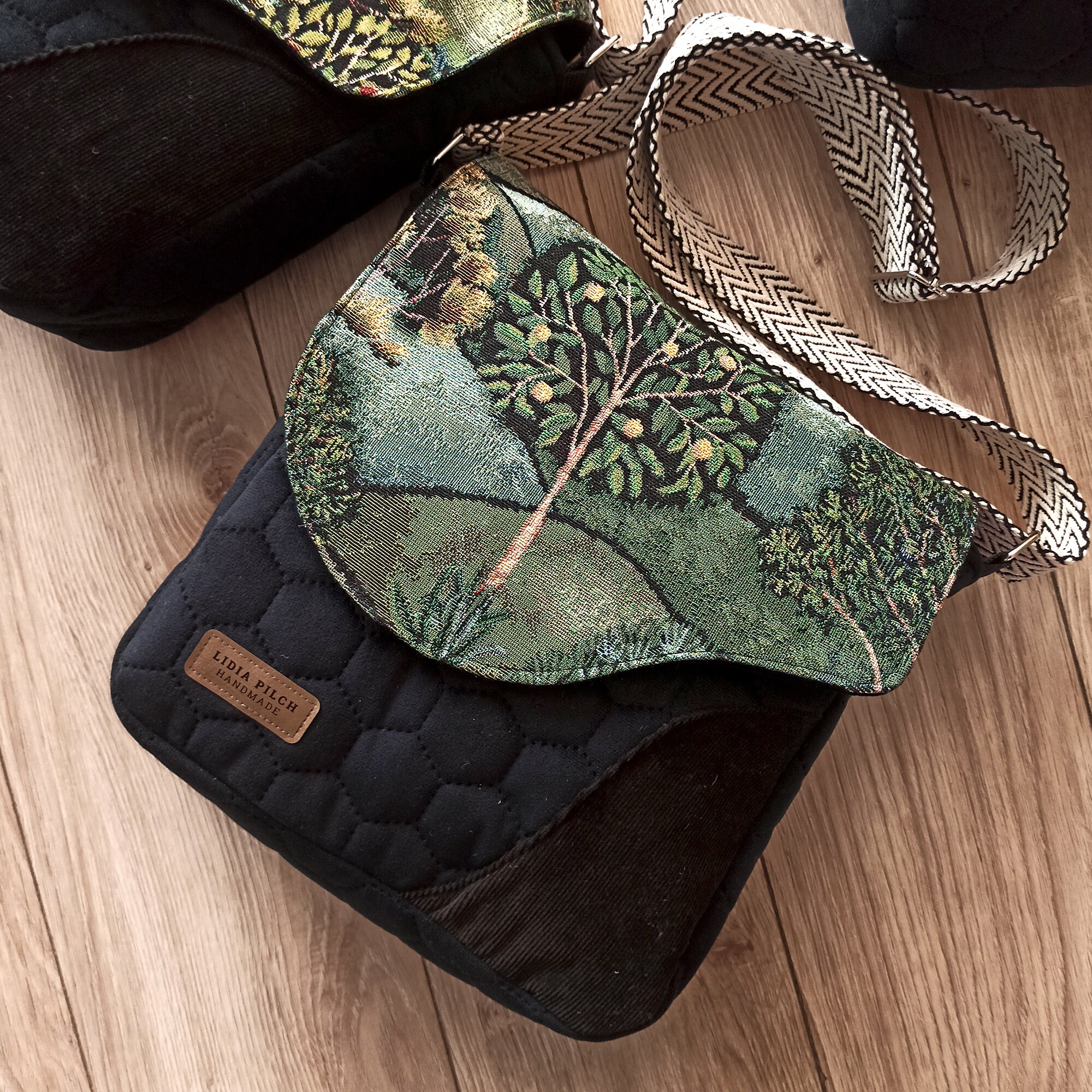 ショルダーバッグ handmade bag セール】 スクエアオープンファスナーショルダーバッグ