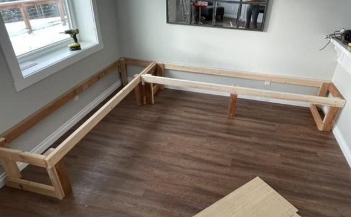 Simple Corner Bench Banquette Bench With Storage DIY Plans – Custom Size Corner Bench ...