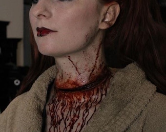 Decapitated neck slice Silicone prosthetic appliance