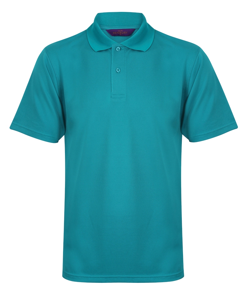 K&ouml;nnte beinhalten: Ein t&uuml;rkisfarbenes Poloshirt mit kurzen &Auml;rmeln, Knopfleiste und einem kleinen Logo am Kragen.