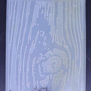 Cartella per goffratura effetto venatura del legno di Sizzix e Tim Holtz Alterations