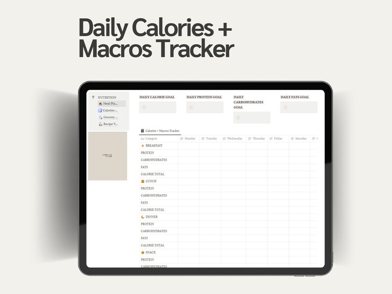 Puede incluir: Una pantalla de tableta digital que muestra un rastreador diario de calor&iacute;as y macros. El rastreador incluye secciones para objetivos diarios de calor&iacute;as, prote&iacute;nas, carbohidratos y grasas. El rastreador tambi&eacute;n incluye una tabla para registrar la ingesta diaria de alimentos por categor&iacute;a, incluidos el desayuno, el almuerzo, la cena y los refrigerios. La tabla incluye columnas para prote&iacute;nas, carbohidratos, grasas y totales de calor&iacute;as.