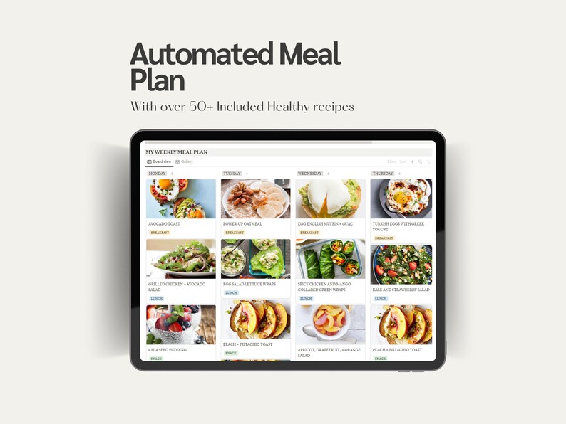 Puede incluir: Una captura de pantalla de un sitio web que muestra un plan de comidas semanal con una variedad de recetas saludables. El sitio web se llama "My Weekly Meal Plan" e incluye una cuadr&iacute;cula de im&aacute;genes de diferentes comidas, como tostadas de aguacate, avena y ensaladas.