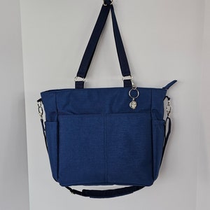 Large purses with lots of pockets hotsell