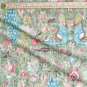 Hellgrüner Vogel-Muster-Stoff Lebhafter Baumwollstoff Pistaziengrüner Blumendrapierungs-Stoff Wohndekor-Stoff Massenvorrat Vorhang-Kissen-Stoff Bild 3