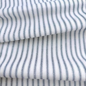 Tissu à rayures en coton au mètre, style champêtre, idéal pour la couture, housse de coussin ou rideaux. Rayures classiques, style vintage. Dark Blue