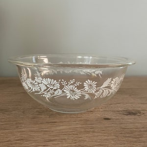 Vintage Pyrex Colonial Mist Mixing Bowl