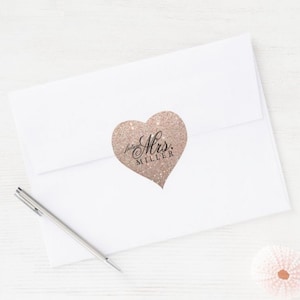 individuell gestaltete Future Mrs. Sticker im Glitzerlook
