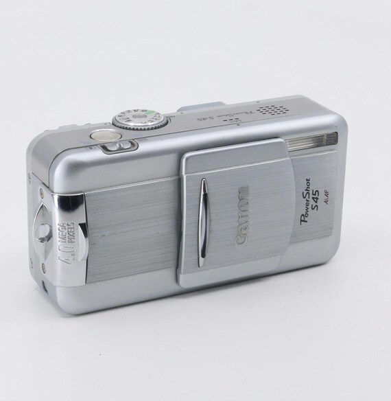 READ Canon Powershot S45 Digital Camera (working, Without Battery