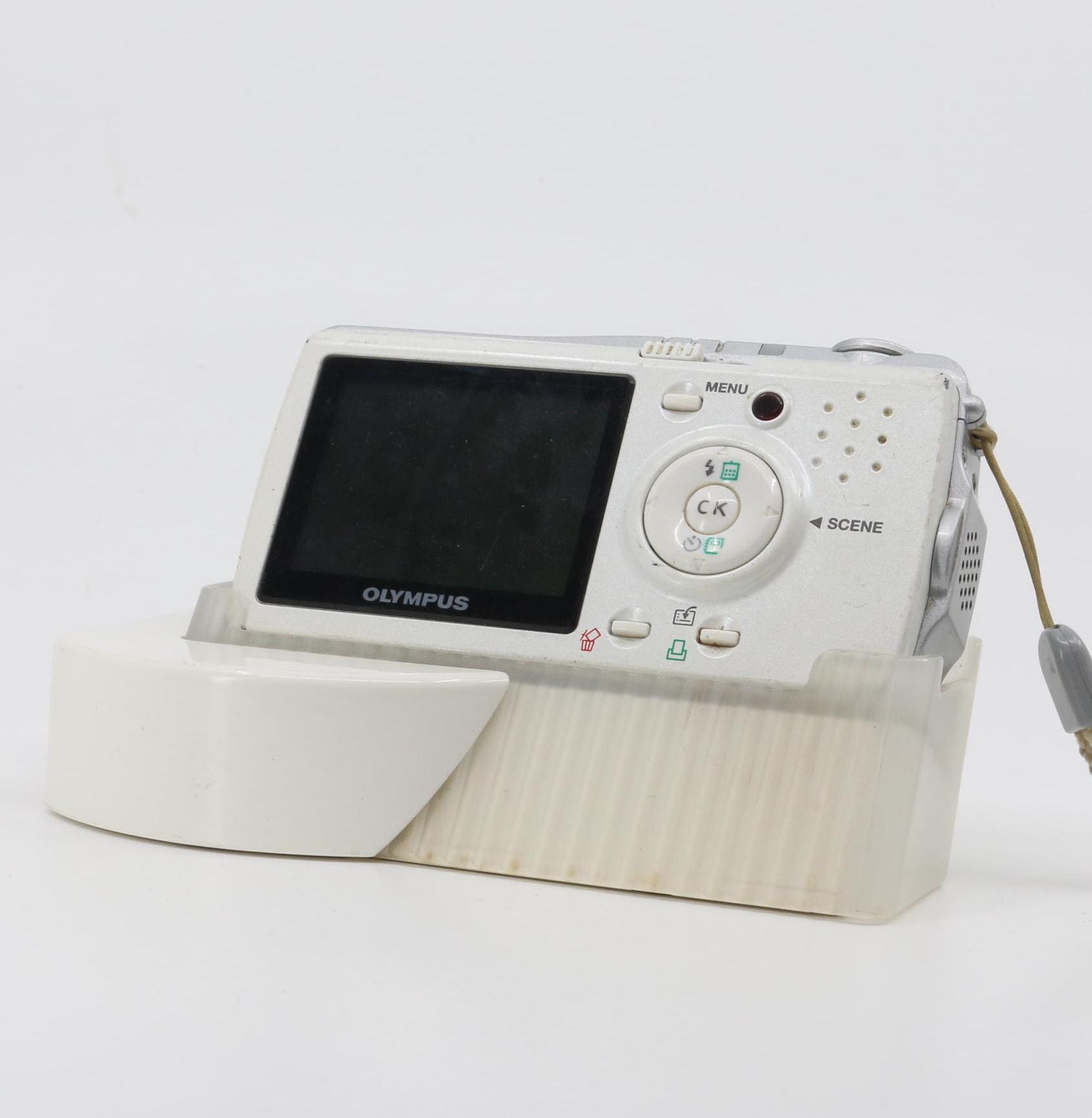 RARE Full Set Olympus IR-300 Digital Camera With Docking Station