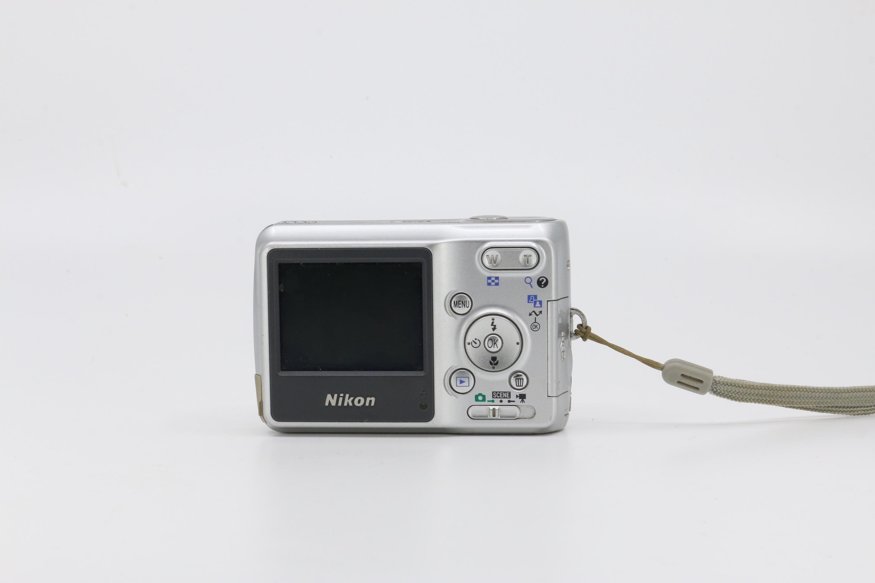 Y2K Nikon Coolpix L3 Digital Camera + SD Memory Card - Etsy
