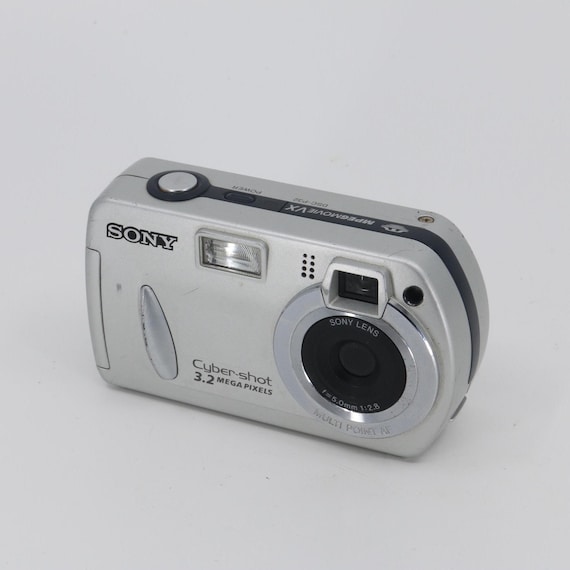 SONY デジタルカメラ Cyber shot サイバーショット DSC-P32 Sony Cyber