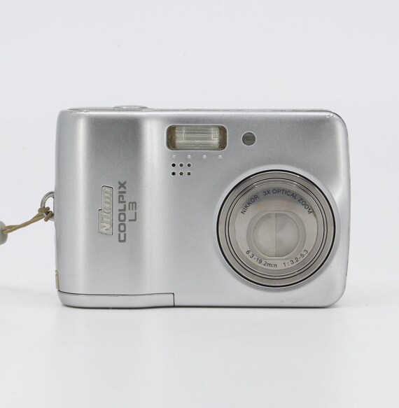Y2K Nikon Coolpix L3 Digital Camera + SD Memory Card - Etsy