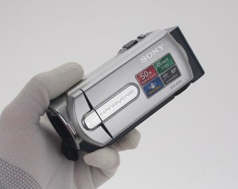 Vintage Sony Handycam DCR-DVD508 Mini DVD Hybrid Camcorder, Made