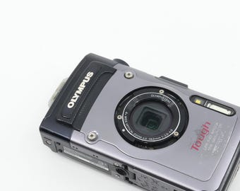 READ Olympus Tough TG-1 Digital Camera Waterproof Shockproof (no