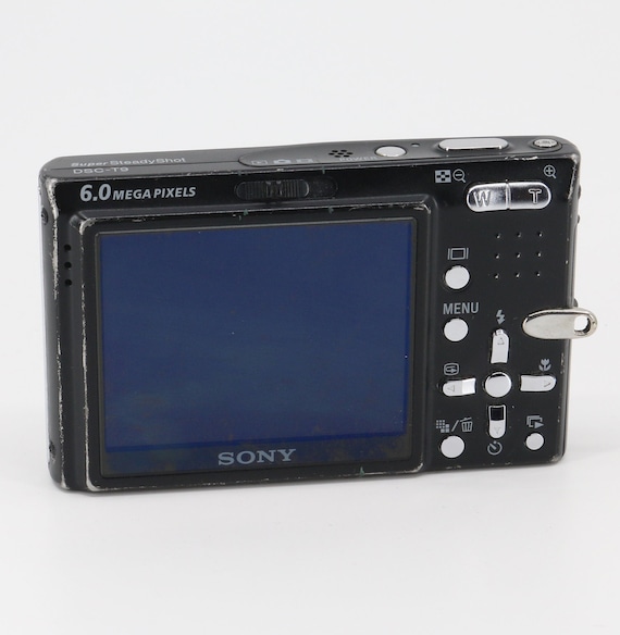 Amazon.com : Sony Cybershot DSC-T9 6MP Digital Camera with