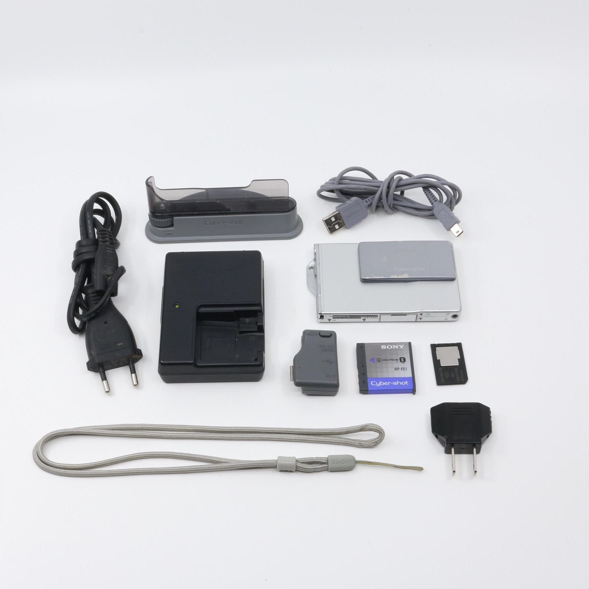 Sony Cyber-shot DSC-T7 Digital Camera Set (charger With European