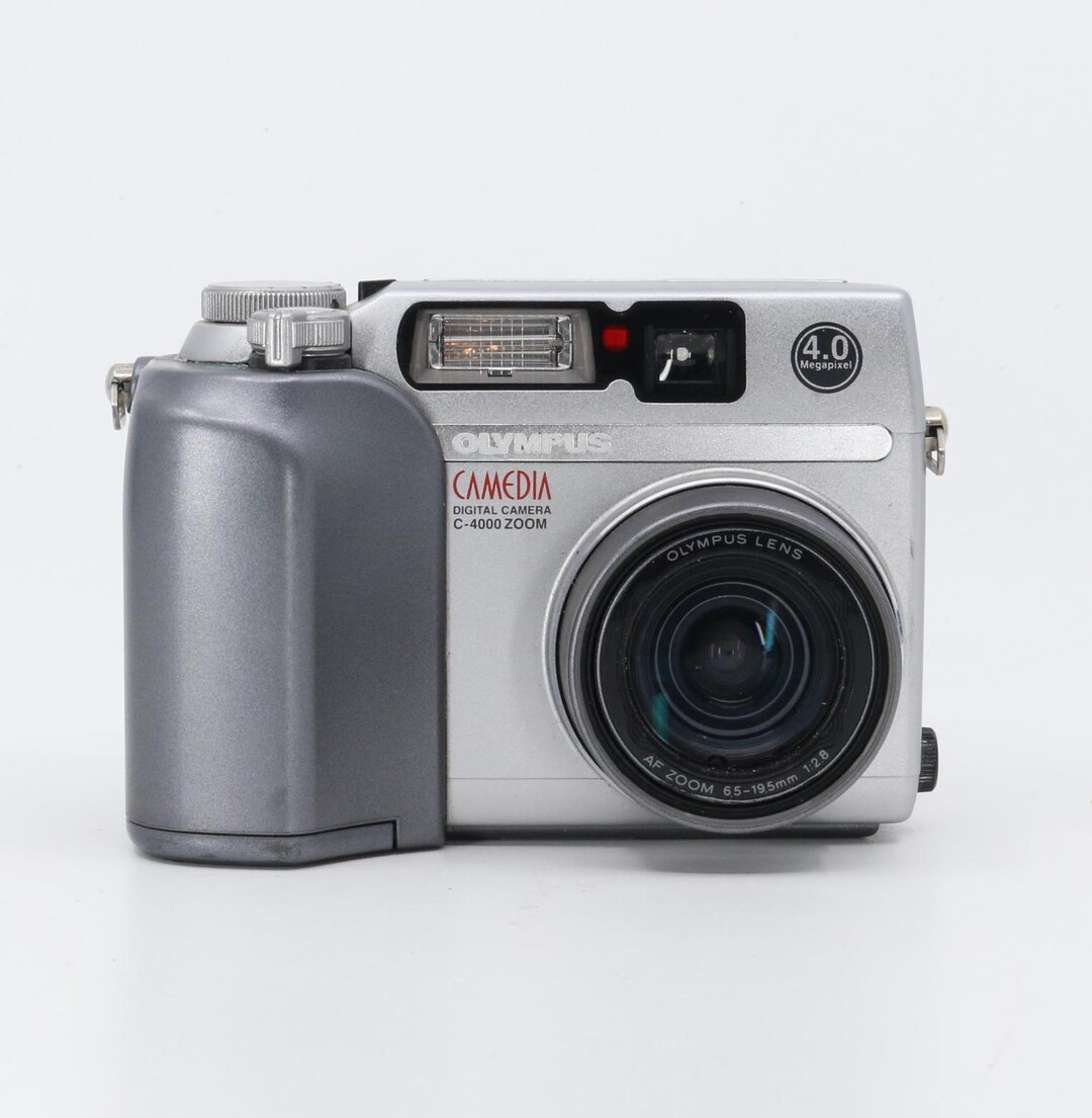 年代物 y2k平成レトロ OLYMPUS CAMEDIA X-600 箱付き 年代物 y2k平成レトロ OLYMPUS CAMEDIA X-600 箱付きの通販はau PAY
