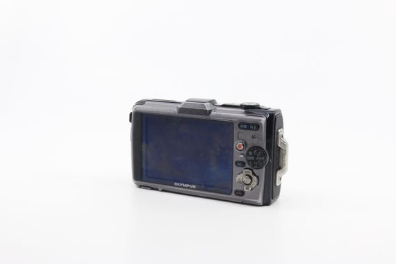 READ Olympus Tough TG-1 Digital Camera Waterproof Shockproof (no