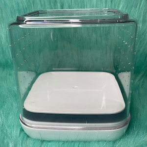 Blank, Bottom Opening Jumping Spider Enclosure (Fully Vented) Small