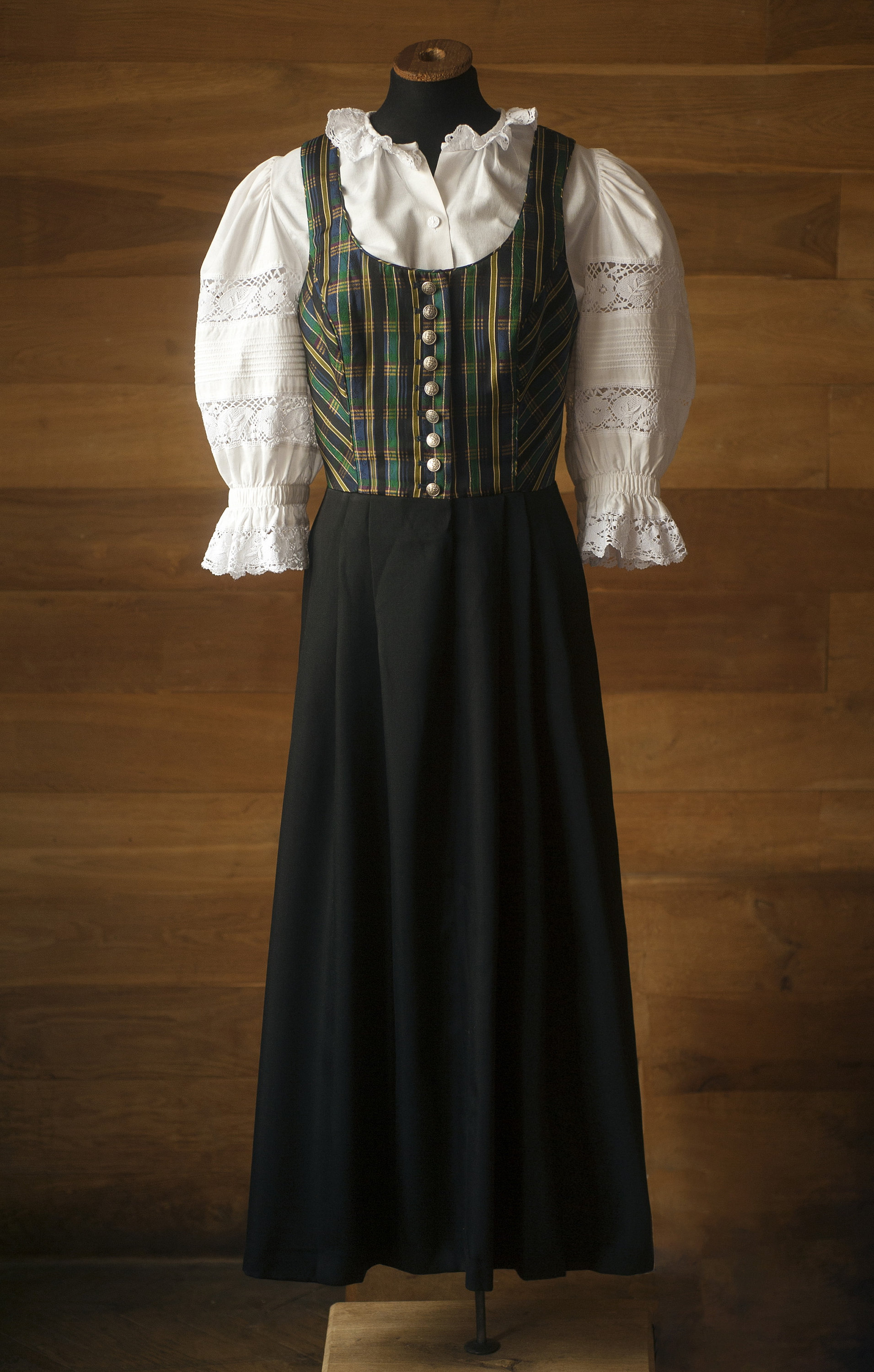 Wenger Austrian silk maxi sundress for women, size l, xl