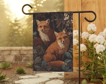 Zwei rote Füchse Haus- und Gartenfahne, rustikale Wildtier-Veranda-Banner, Rotfuchs-Hausfahne, Cottagecore-Wildblumen-Fahne, Tierliebhaberfahne