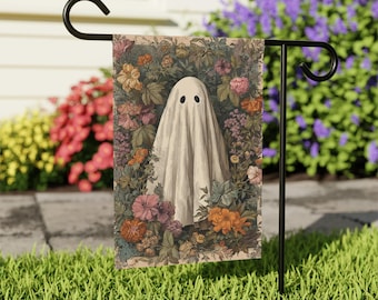 Vintage Ghost Home and Garden Flag, Cute Ghost Porch Banner, Halloween House Flag, Fall Porch Flag, Trick or Treat Garden Flag, Spooky Flag
