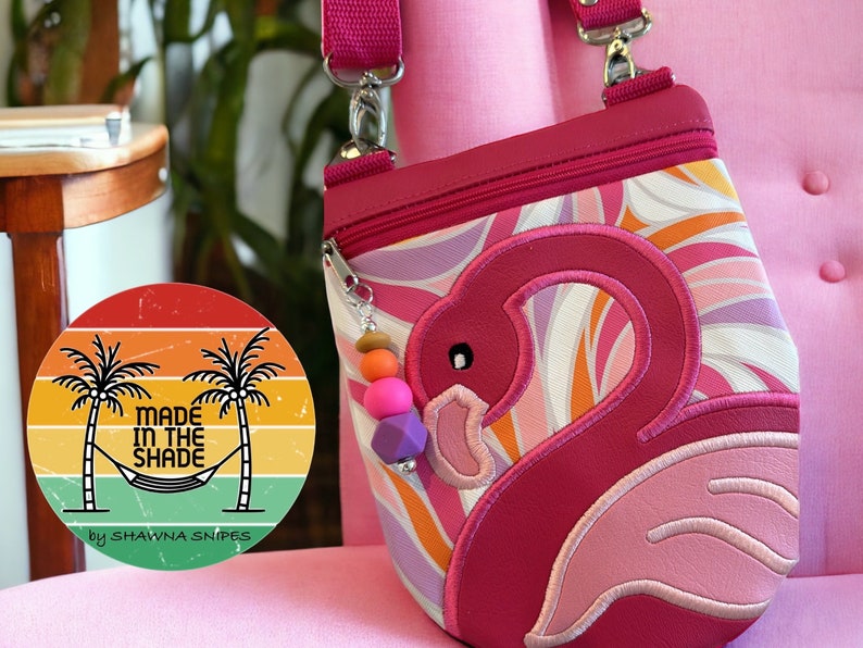 Flamingo Crossbody Bag Zipper Pouch Komplett gefüttert und fachmännisch appliziert Bild 1