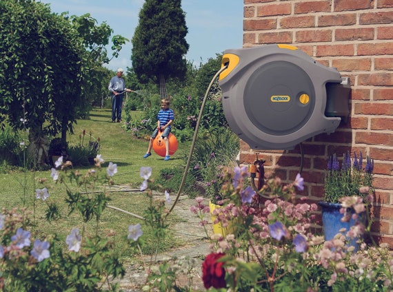 Hozelock Auto Reel 40M,30M,20M,10M, Wall Mounted Retractable Garden Hose  Reel, the Hose That Puts Itself Away. 