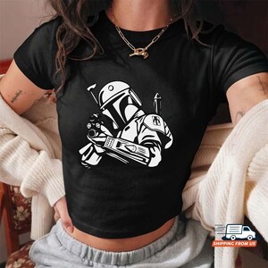 Boba Fett Baby Tee, Mandalorian Graphic Unisex Shirt, Star Wars Fan Gift, Retro Space Bounty Hunter Shirt, Cute Y2K Aesthetic Crop Top