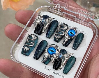 Gothic Cat Eye Press On Nails: 3D Dragon & Butterfly Nail Art