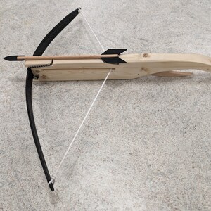 Prop crossbow for theatre