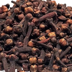 Clavo de olor orgánico entero: Especia culinaria gourmet, disponible a granel