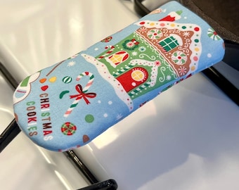 Cast Iron Handle Cover: Blue Gingerbread & Red Dots, Insulated Skillet Holder, Farmhouse Kitchen