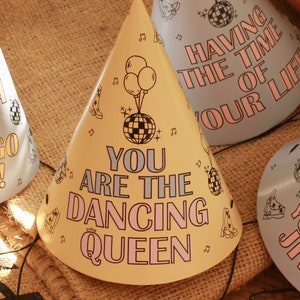 Dance Queen-discofeestmutsen: verjaardagsfeestje (verpakking van 5 of 10)