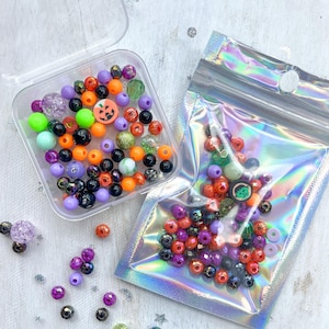 Halloween Bracelet Kit | Halloween Party Favors | DIY Bracelet Kits | DIY Halloween Bracelets | Halloween Party Gifts | Halloween Birthday