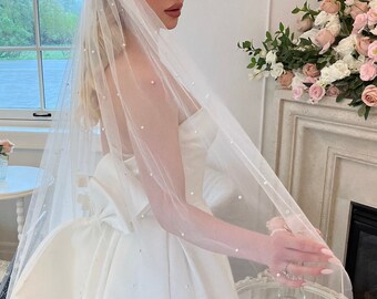 Ivory Pearl Bridal Veil, Knee Length Waltz Veil (1.5M) - Etsy